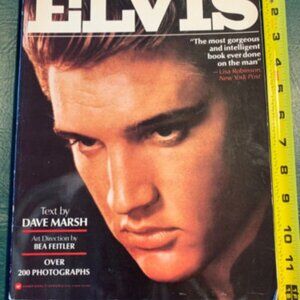 Elvis by Dave Marsh Paperback 1982 By Rolling Stone Press - Size 12” X 9”